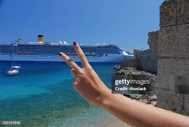 sinal de paz - bon voyage imagens e fotografias de stock