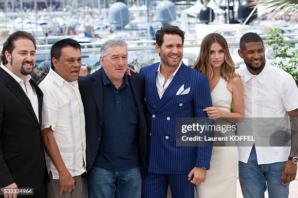 Director Jonathan Jakubowicz, Roberto Duran, Robert De Niro, Edgar Ramirez, Ana de Armas and Usher attend the 'Hands Of Stone' Photocall during the...