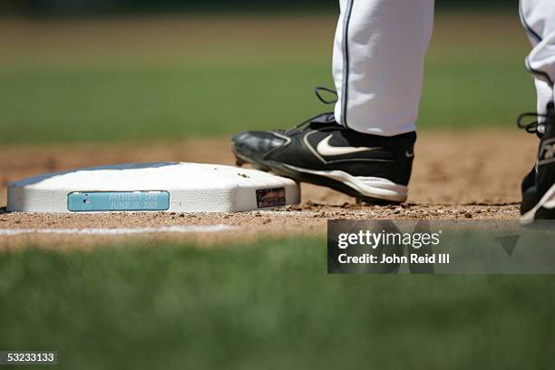 Baserunner stands on a base commemorating Father's Day 2005 during the game between the Cleveland Indians and the Arizona Diamondbacks at Jacobs...