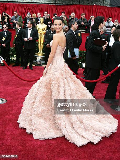 Actress Penelope Cruz arrives at the 79th annual Academy Awards® held at the Kodak Theatre.