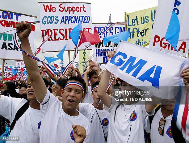 Sample Rally Placards 20 Philippines President Gloria Arroyo Supporters Attend A Prayer Rally ...