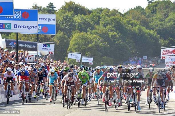 Ouest France - Plouay 2013 Arrival Sprint/ Filippo POZZATO / Giacomo ZIZZOLO / Samuel DUMOULIN / Jurgen ROELANDTS / Daniele BENNATI / Plouay - Plouay...