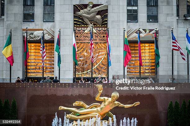 Prometheus Rockefeller Svg 321 Prometheus Rockefeller Center Stock Photos, High-Res Pictures, and ...