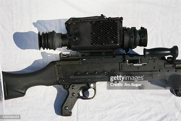 m60 machine gun - m60 machine gun stock pictures, royalty-free photos & images