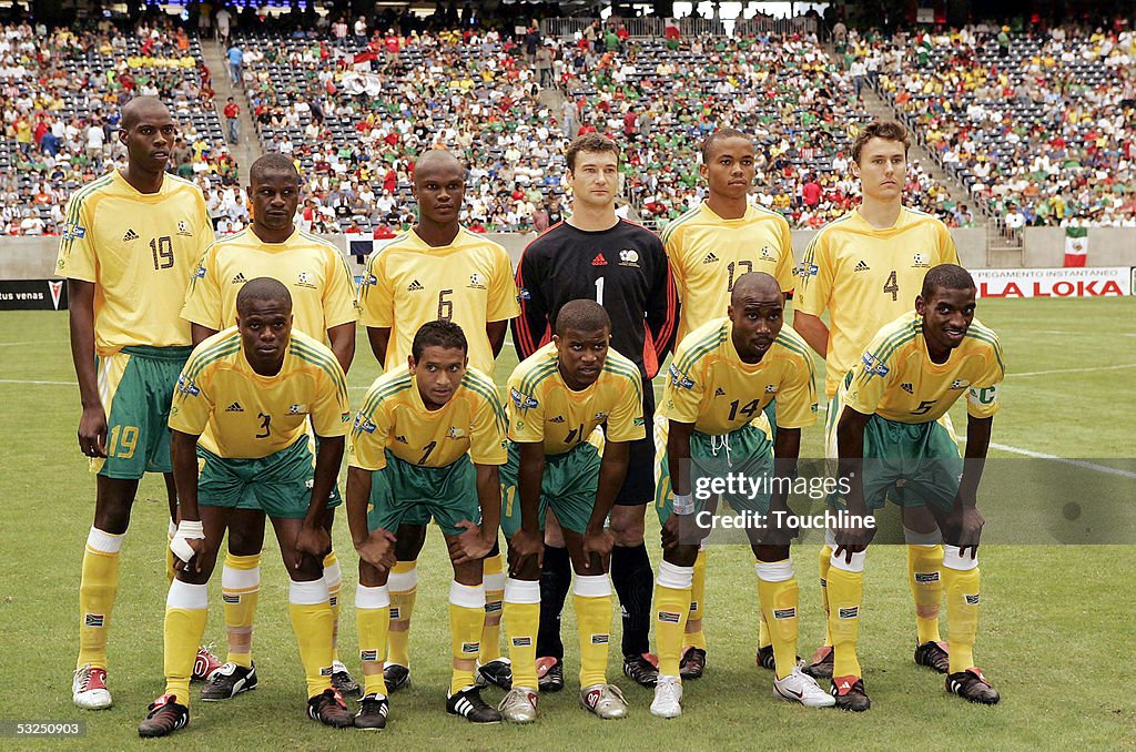 The South Africa team poses for a group photo during the 2005