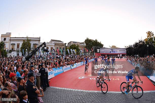 69th Tour of Spain 2014 / Team Presentation Team FDJ / Illustration Illustratie / BOUHANNI Nacer / PINOT Thibaut / Public Publiek Spectators / Fans...