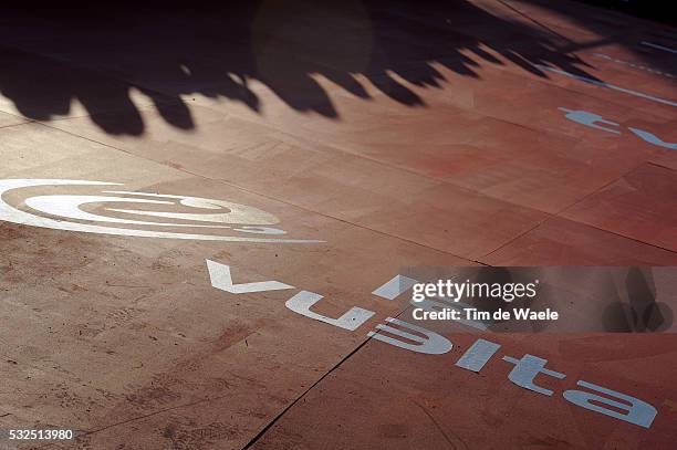 69th Tour of Spain 2014 / Team Presentation Illustration Illustratie / Logo / Shadow Hombre Schaduw / Presentation d'Equipes Ploegenpresentatie /...