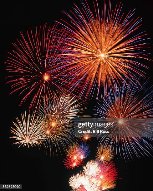 fireworks display - firework display imagens e fotografias de stock