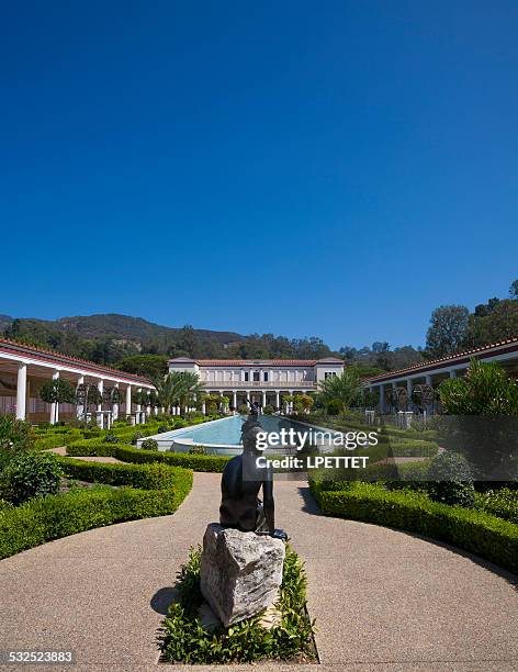 getty villa - getty villa stockfoto's en -beelden