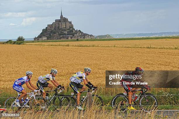 98th Tour de France 2011 / Stage 6 Illustration Illustratie / Peleton Peloton / LE MONT-ST-MICHEL Village City Stad / Landscape Paysage Landschap /...