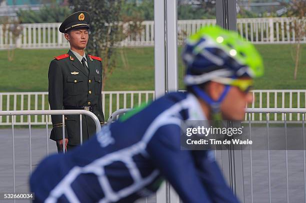 1th Tour Beijing 2011 / Stage 1 Illustration Illustratie / Chinees Soldier Soldats Soldaat / Birds Nest Piazza - Water Cube Olympic Campus / Time...