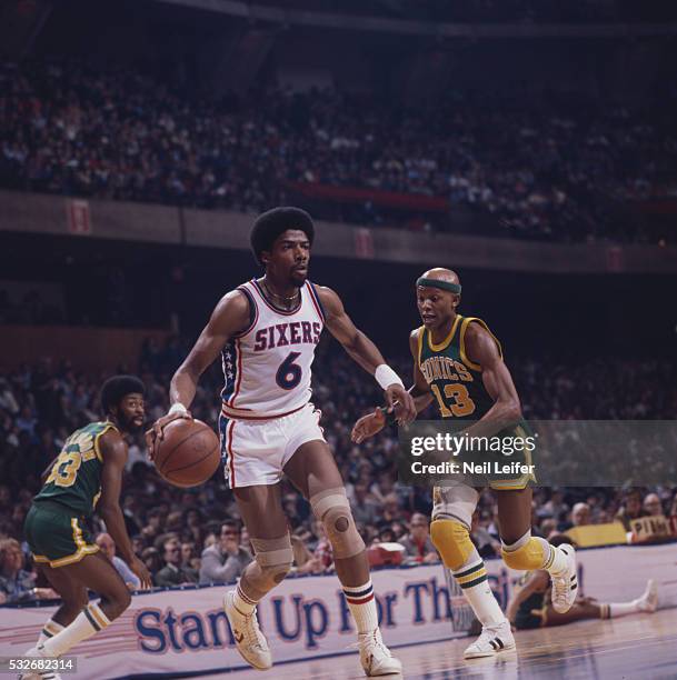 82 Seattle Supersonics Slick Watts Stock Photos, HighRes Pictures, and