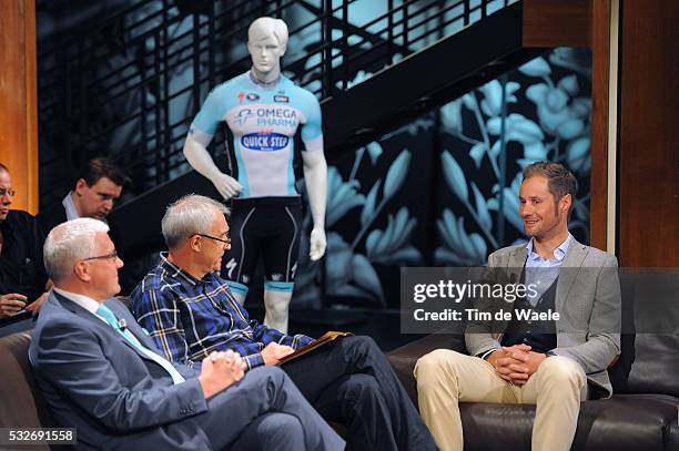 Team Omega Pharma Quick-Step 2012 / Presentation Mark UYTTERHOEVEN TV Presentator / Patrick LEFEVERE CEO / Tom BOONEN / Presentatie / OPQS / Equipe...