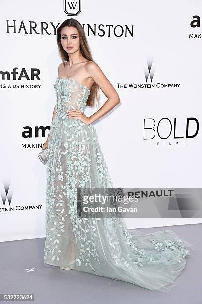 Lara Leito arrives at amfAR's 23rd Cinema Against AIDS Gala at Hotel du Cap-Eden-Roc on May 19, 2016 in Cap d'Antibes, France.