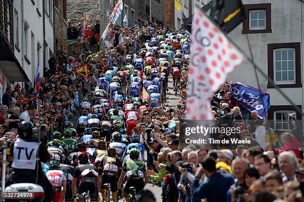 100th Liege - Bastogne - Liege 2014 Illustration Illustratie / Peleton Peloton / Cote de Saint-Roch HOUFFALIZE City Ville Stad Fans Supporters Public...