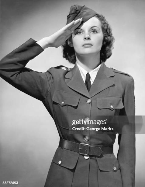 woman in military uniform saluting - person saluting stock pictures, royalty-free photos & images
