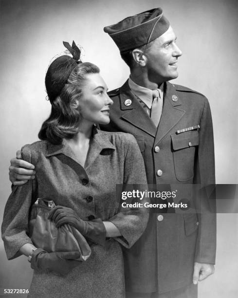 man in army uniform with woman - ww2 soldier stock pictures, royalty-free photos & images