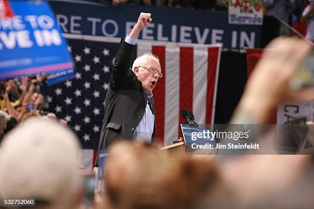 Bernie Sanders, Democratic presidential candidate, speaks at campaign rally at California Sate University, Dominguez Hills in Carson, California on...