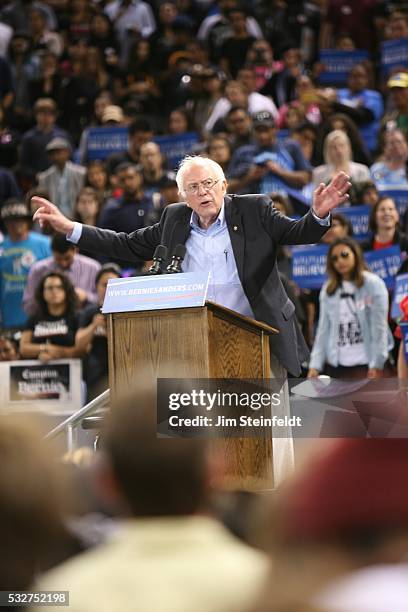 Bernie Sanders, Democratic presidential candidate, speaks at campaign rally at California Sate University, Dominguez Hills in Carson, California on...