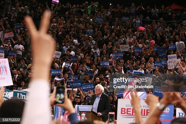 Bernie Sanders, Democratic presidential candidate, speaks at campaign rally at California Sate University, Dominguez Hills in Carson, California on...