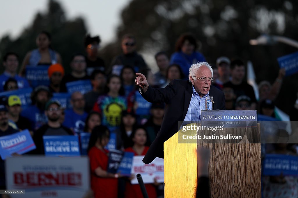 Democratic Presidential Candidate Bernie Sanders Holds Campaign Rally In Bay Area