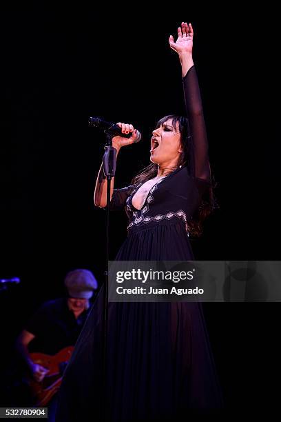 Eva Amaral of Amaral performs on stage at Barclaycard Center in Madrid on May 19, 2016 in Madrid, Spain.