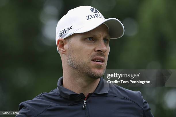 Ben Crane of the United States follows his tee shot on the 15th hole during Round One of the AT&T Byron Nelson on May 19, 2016 in Irving, Texas.