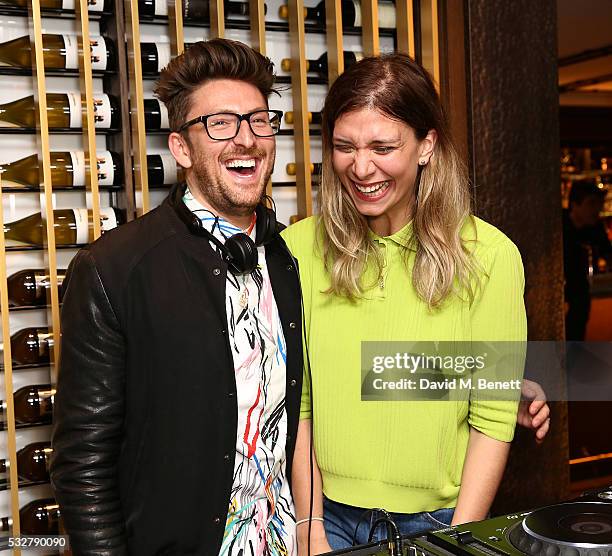 Emmeli Rakell Dave Stratton Photos and Premium High Res Pictures - Getty Images