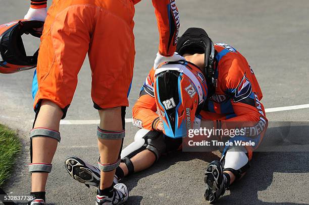 Londen Olympics / BMX Cycling : Mens Final Arrival / Raymon VAN DER BIEZEN Deception Teleurstelling / BMX Track Piste / Hommes Mannen / London...