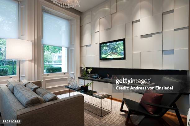 city business apartment, london - lameller bildbanksfoton och bilder