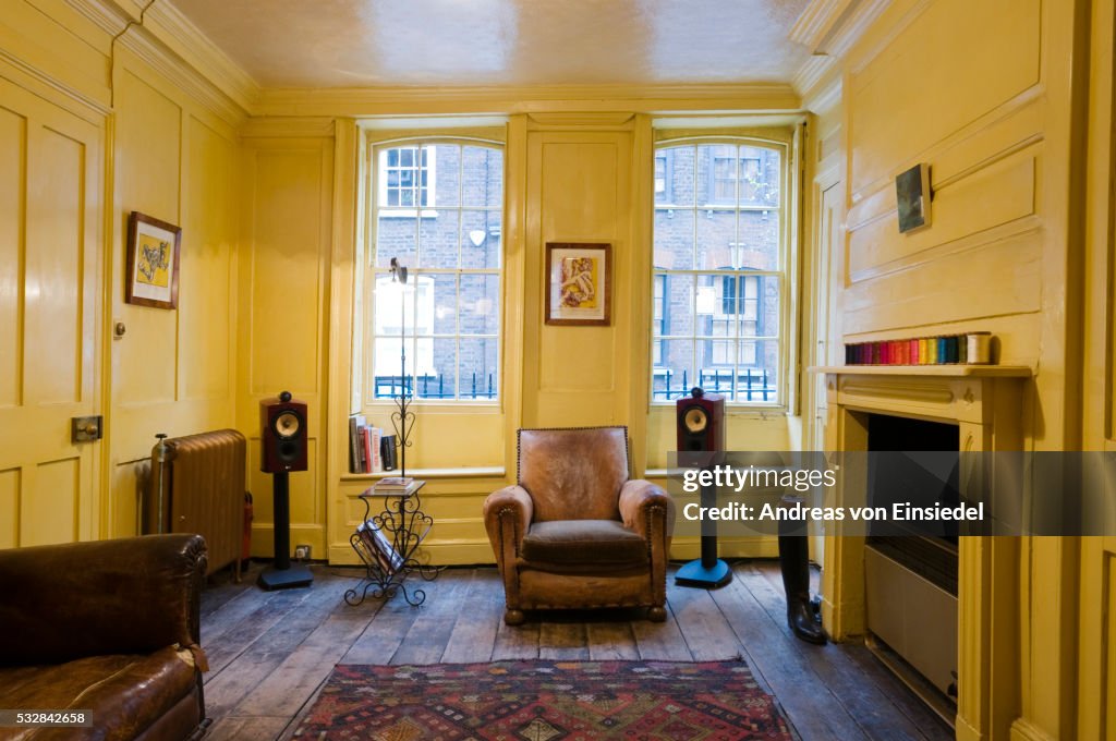 Georgian terrace dating from Huguenot times