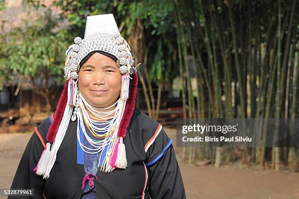 Akha woman in northern Thailand.The Akha are an indigenous hill tribe who live in small villages at higher elevations in the mountains of Thailand,...