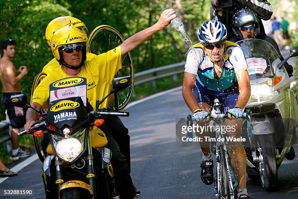100th Giro d'Italia 2009 / Stage 16 POPOVYCH Yaroslav / Heat Challeur Hitte Warm Refreshment Verfrissing Water / Mavic Moto / Pergola - Monte Petrano...