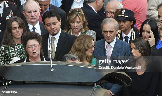 Cristina Pavarotti, Edwin Tinoco, Veronica Zeggio, Gianni Mantovani, Lorenza Pavarotti, Gabriella Pavarotti and Nicoletta Mantovani Pavarotti attend...