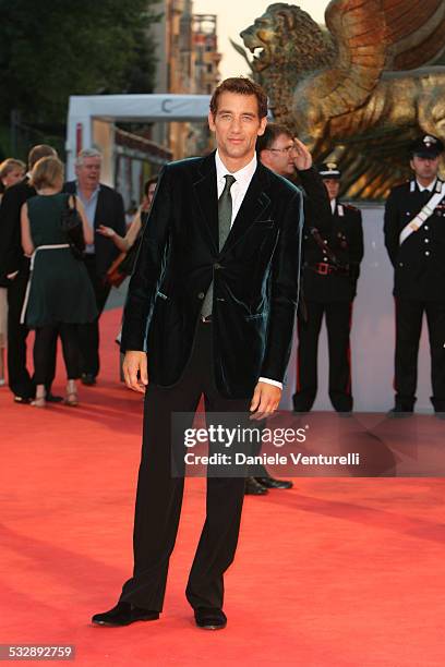 Clive Owen during The 63rd International Venice Film Festival - "Children of Men" Premiere - Arrivals at Palazzo del Cinema in Venice Lido, Italy.