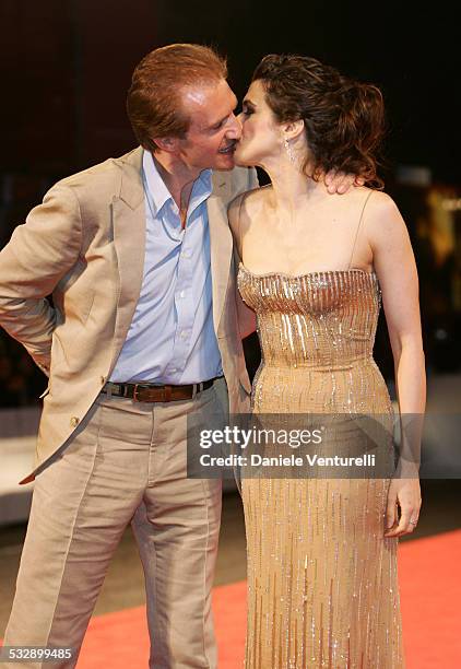 Ralph Fiennes and Rachel Weisz during 2005 Venice Film Festival - "The Constant Gardener" Premiere - Arrivals in Venice, Italy.