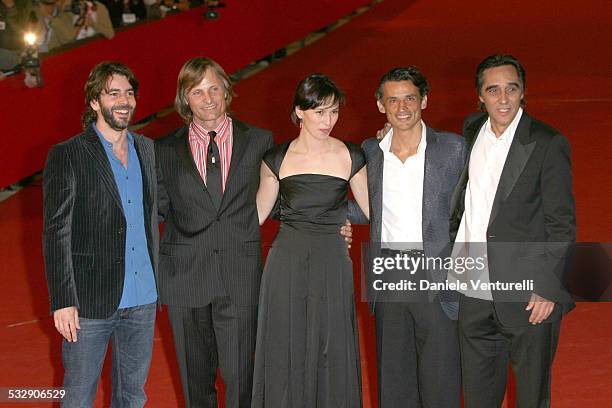 Eduardo Noriega, Viggo Mortensen, Ariadna Gil, Enrico Lo Verso and Agustin Diaz Yanes