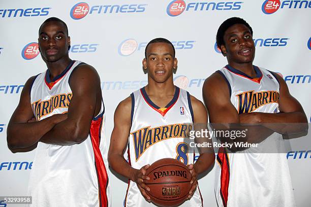 Recent draft picks Chris Taft, Monta Ellis, Ike Diogu of the Golden State Warriors poses on June 30, 2005 at the Warriors Basketball Camp at 24 Hour...