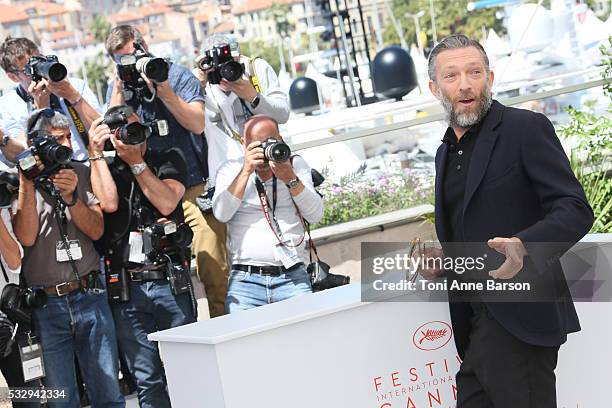 Vincent Cassel attends the "It's Only The End Of The World " Photocall during the 69th annual Cannes Film Festival on May 19, 2016 in Cannes, France.