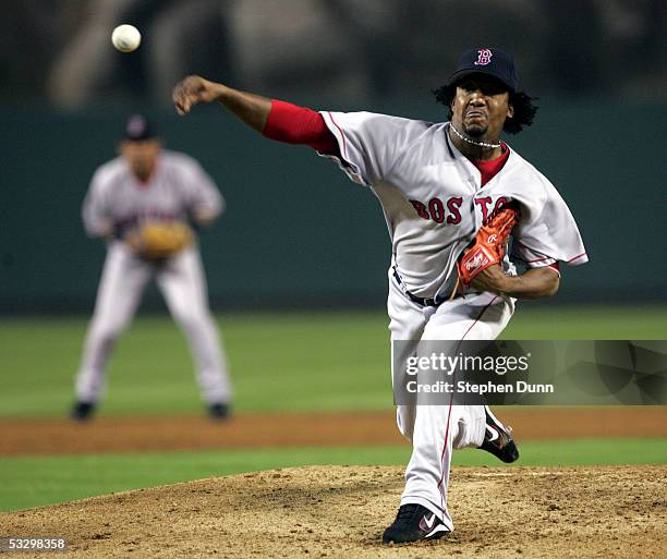 Pitcher Pedro Martinez of the Boston Red Sox delivers a pitch during the American League Division Series with the Anaheim Angels, Game Two on October...