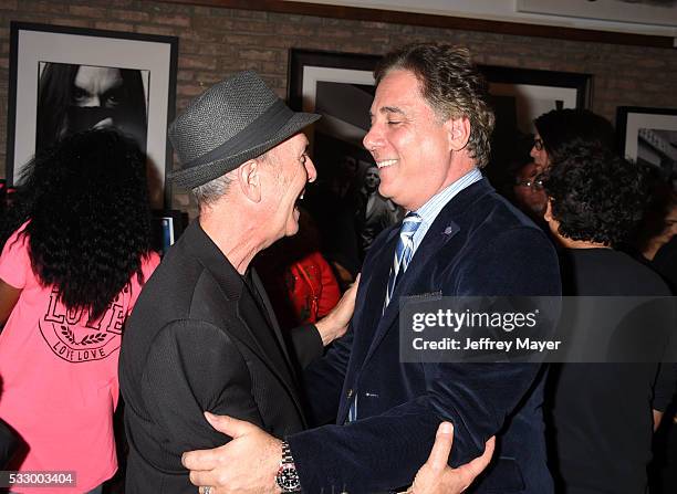 Jim Moret Photos and Premium High Res Pictures - Getty Images