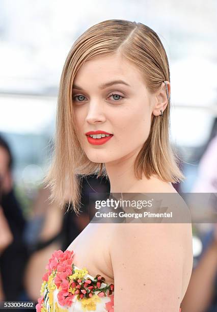 Actress Bella Heathcote attends the 'The Neon Demon' Photocall during the 69th annual Cannes Film Festival at the Palais des Festivals on May 20,...