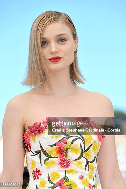 Actress Bella Heathcote attends the "The Neon Demon" photocall during the 69th annual Cannes Film Festival at Palais des Festivals on May 20, 2016 in...