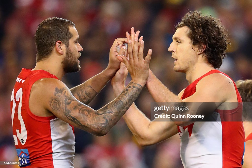 AFL Rd 9 - Hawthorn v Sydney