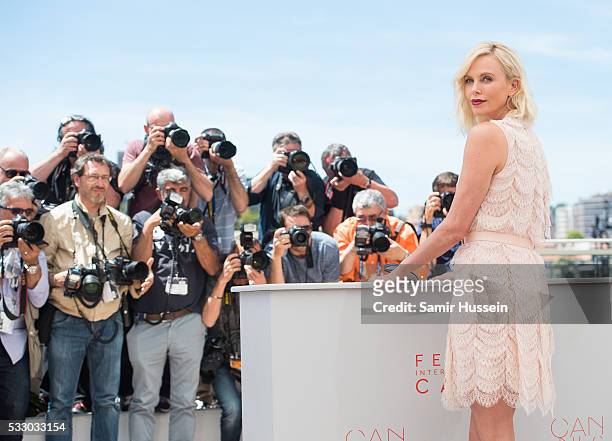 Charlize Theron attends the "The Last Face" Photocall at the annual 69th Cannes Film Festival at Palais des Festivals on May 20, 2016 in Cannes,...