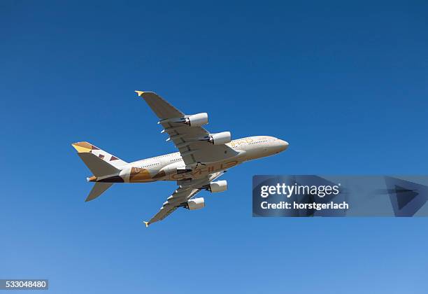 155 Etihad Airways Airbus A380 Stock Photos and High-Res Images