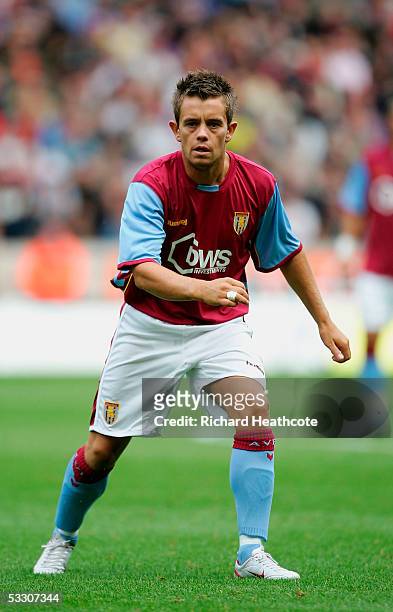 Lee Hendrie of Villa in action during the pre-season friendly match between Wolverhampton Wanderers and Aston Villa at Molineux, July 30, 2005 in...