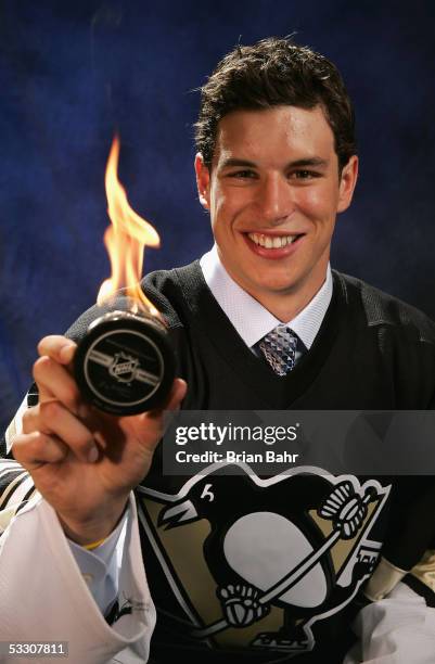First overall draft pick Sidney Crosby of the Pittsburgh Penguins poses for a portrait during the 2005 National Hockey League Draft on July 30, 2005...