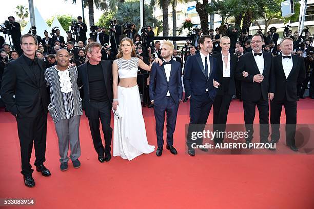 Producer Matt Palmieri, US actor Zubin Cooper, US actor and director Sean Penn, French actress Adele Exarchopoulos, Sean Penn's son Hopper Jack Penn,...