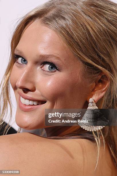 Toni Garrn attends the De Grisogono Party at the annual 69th Cannes Film Festival at Hotel du Cap-Eden-Roc on May 17, 2016 in Cap d'Antibes, France.